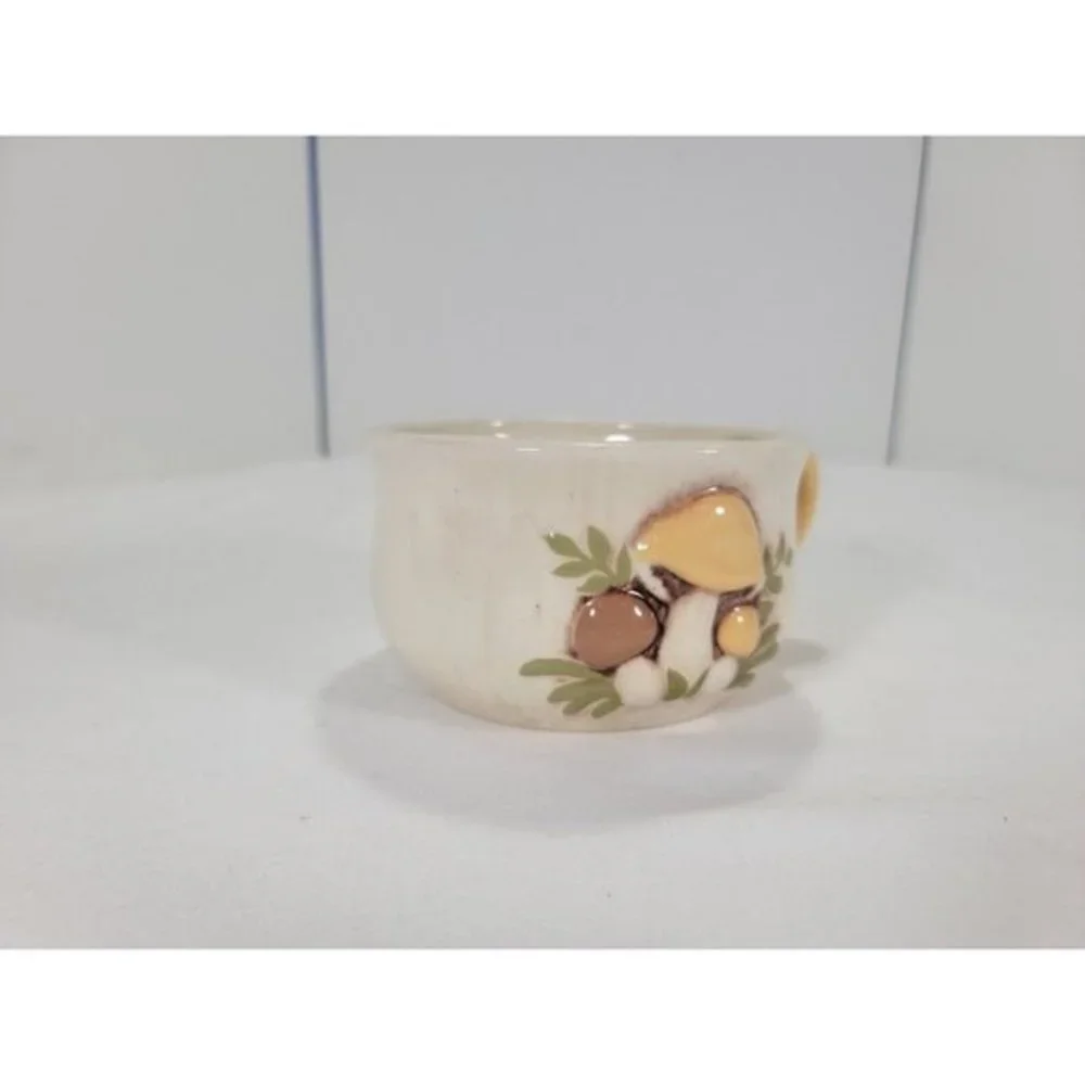 Arnel's Vintage 70s Retro‎ Mushroom Coffee Mug Cup Ceramic Kitchen Beige Yellow